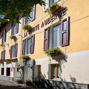 Hotel La Petite Auberge Hotel